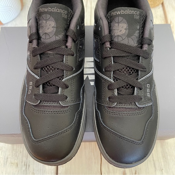 New Balance 550 Black - Picture 5 of 10